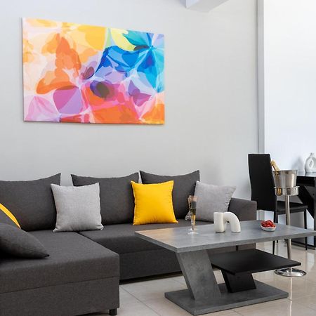 H4 Art Sparta Apartment Esterno foto