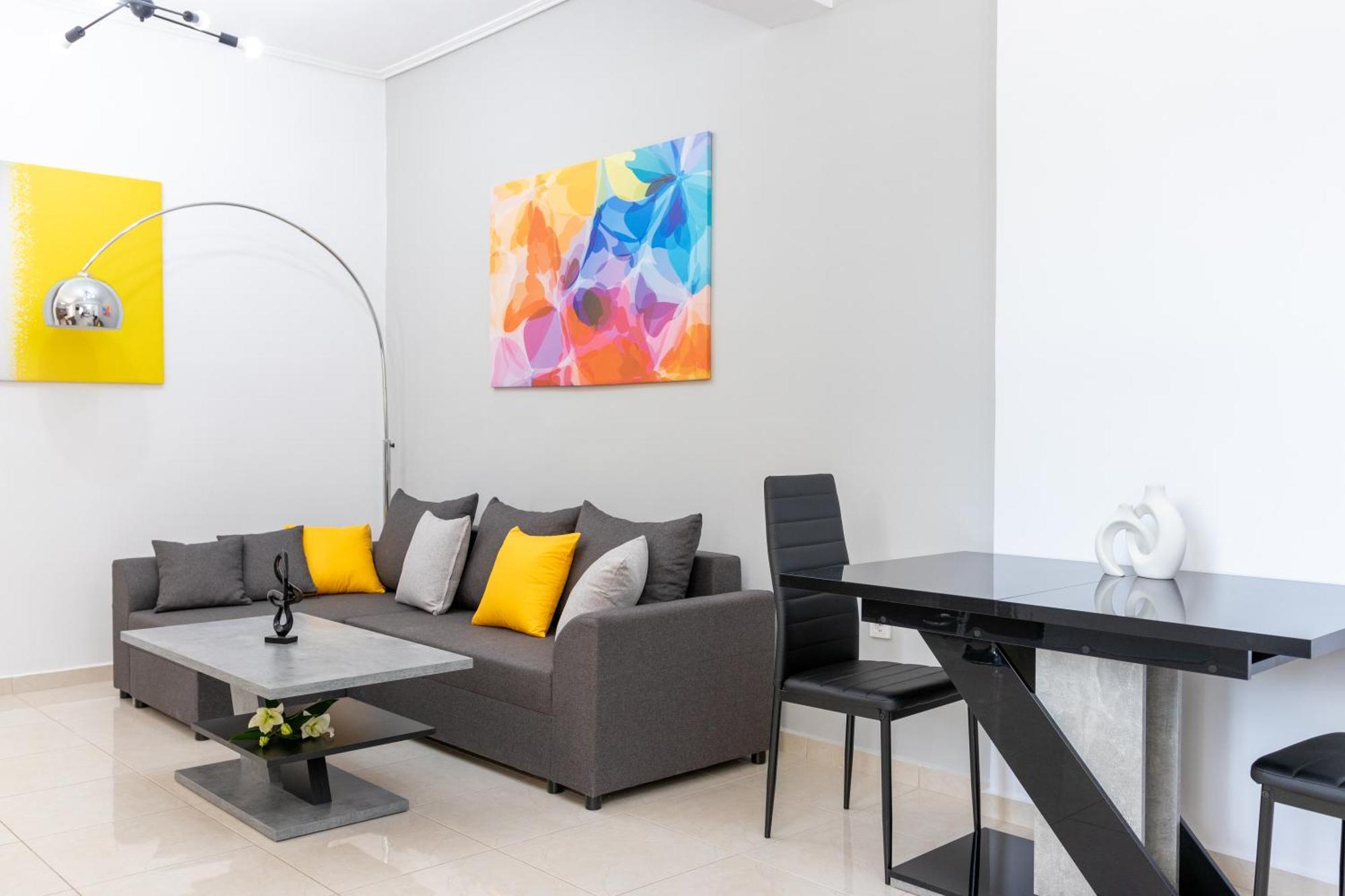 H4 Art Sparta Apartment Esterno foto